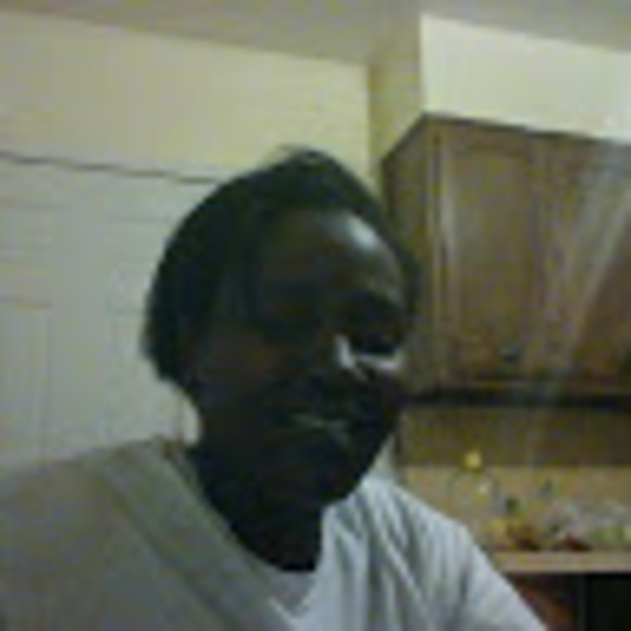 Meet your Posher, Latrise - Picture 1 of 1